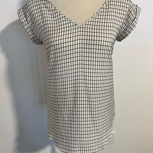 Express short sleeved blouse